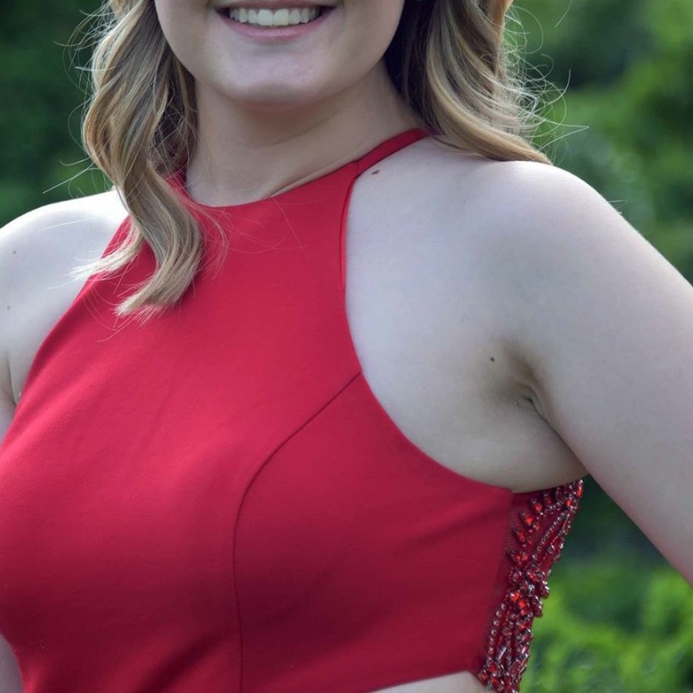Sherri Hill Red Prom Dress - Picture 3 of 6
